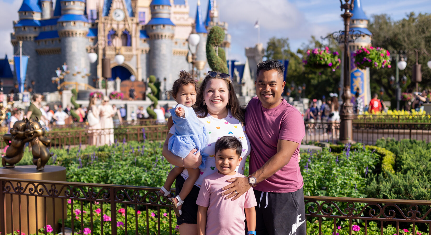 Read more about the article How We Saved Thousands and Stayed on Property at Disney World