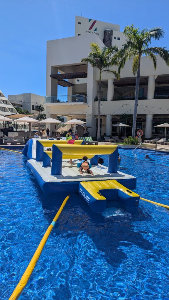 Family Vacation at Hyatt Ziva Cancun using Chase Credit Card Points